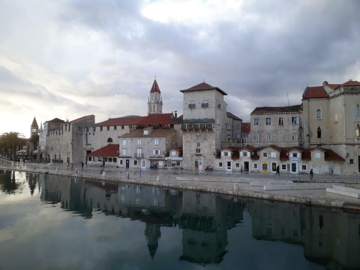 Apartman Buble Trogir Exterior photo